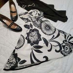 Halter top black and white dress